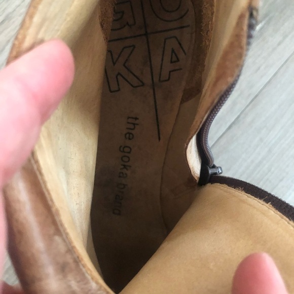 Goka Handmade Specialty Cobbled Leather Bootie - Picture 7 of 8